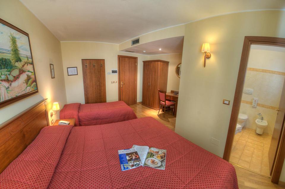 Hotel Garni Posta Pescasseroli Rum bild